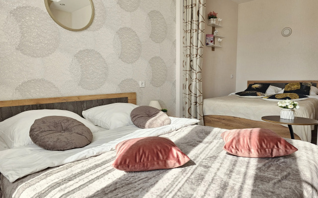 Апартаменты Живи Уютно в Высотке