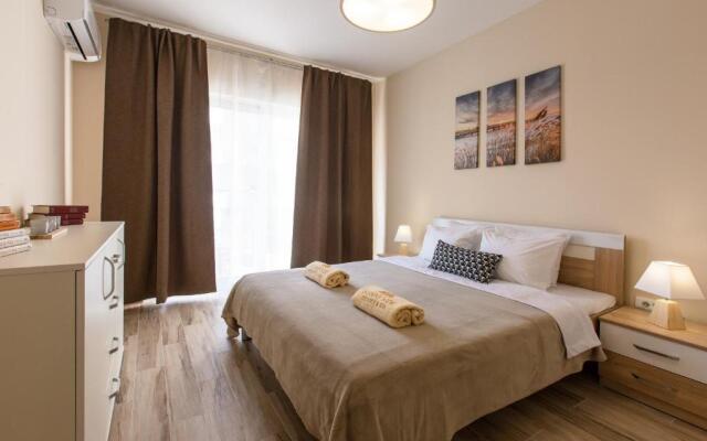 Sunny Side Wellness Resort & Spa Apartments