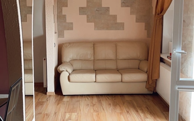 Апартаменты Уютная и наполненная тёплой атмосферой в Пионерском