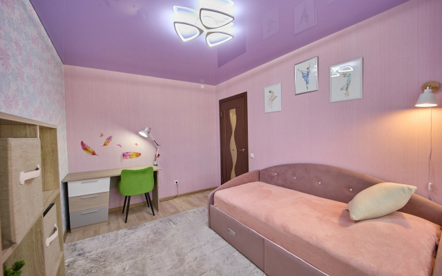 Квартира Просторная 2Комнатная с Видом на Город