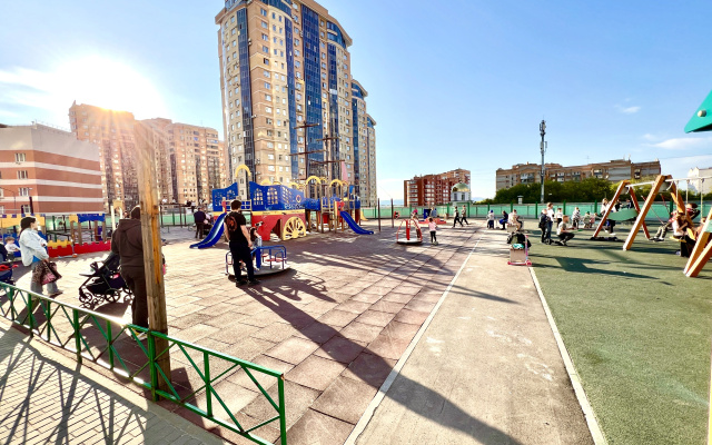 Uutnye Apartamenty v ZK Raduznyj Luks (ul. Solnecnaa 18)