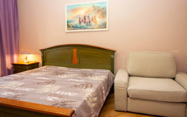 rjadom s Gorbushkoj Apartments