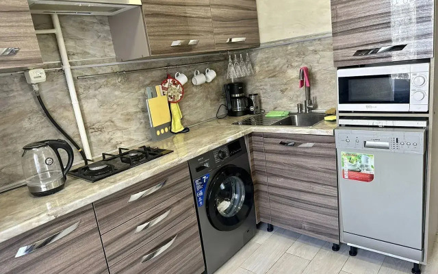 Na Rossiyskoy 43/1 Flat