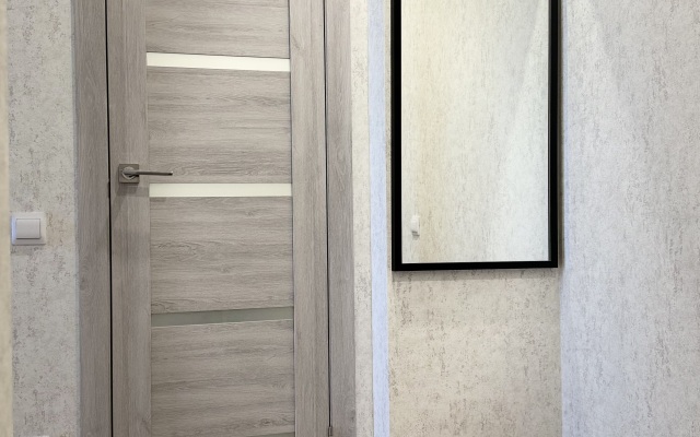 Квартира Двухкомнатная на Созидателей 7