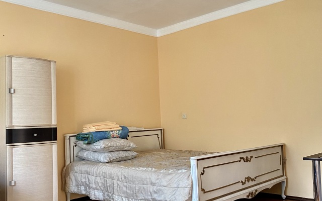 V Dvukh Minutakh Ot Vredena Flat