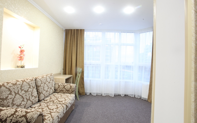 MAKSIM Hotel