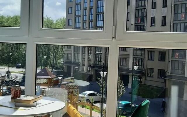 Krants-Prestizh Alleshome Flat