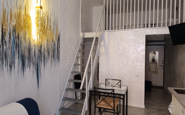 Квартира Двухуровневая в центре возле набережной