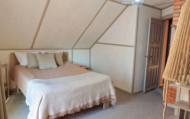 Частный дом Орешек