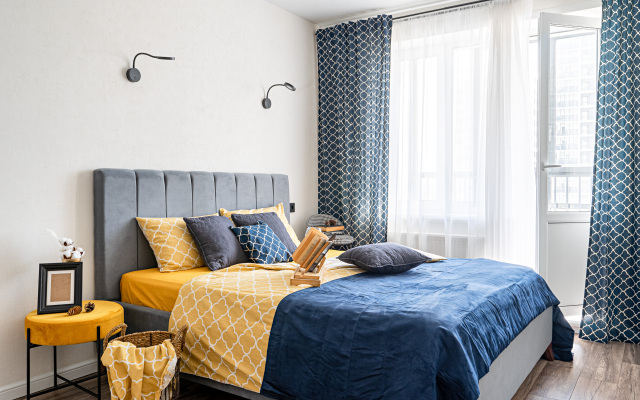 Kazanskij priem Trekhkomnatnye uiutnye Bokho Okolo Mega Moll Apartments