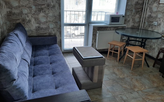Na Admirala Kryuysa Apartments