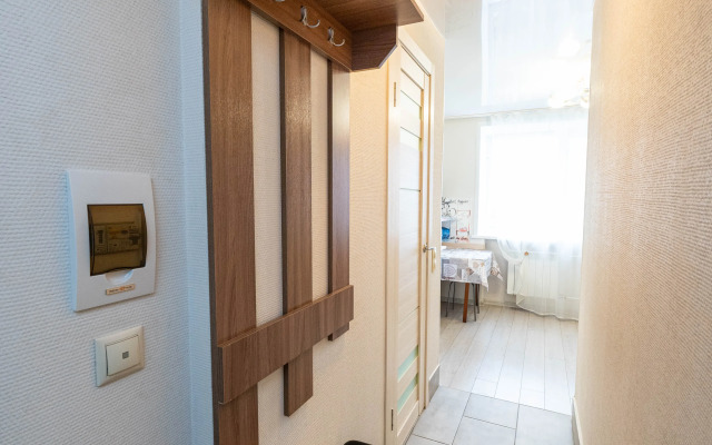 na Sinel'nikova 1 Flat