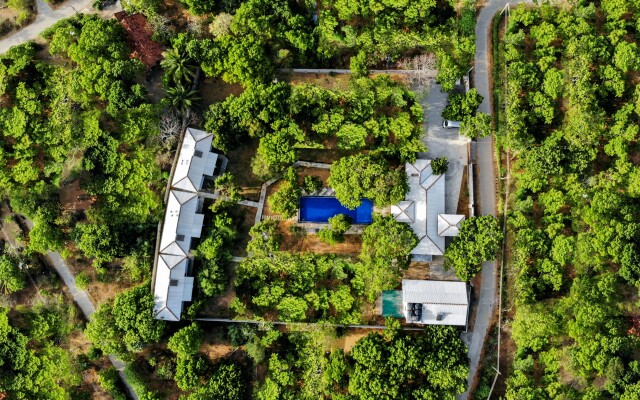 Arana Yala Hotel