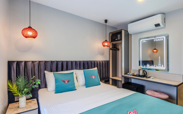 Отель Solin Airport Hotel