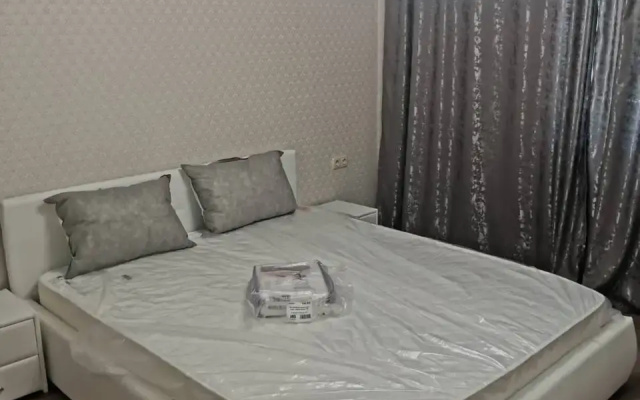 Apartamenty Stepanenkov Evrodvuhkomnatnaa na Uria Klykova 12