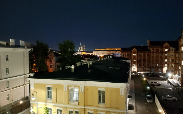 Uyutnye Apartamenty V Tsentre Kazani Flat