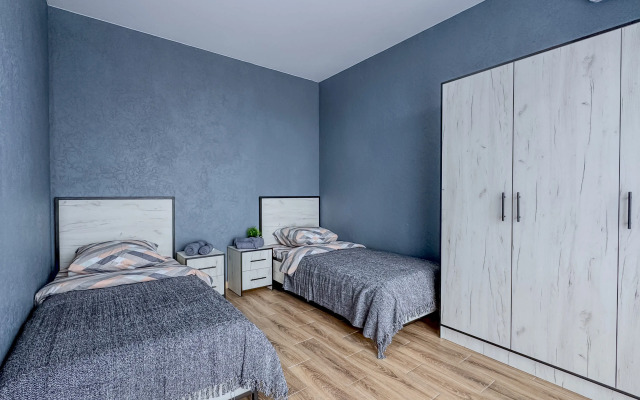 V Prigorode Astrakhani Green Fox Flat