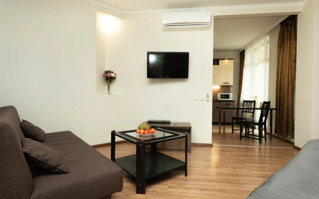 1-к апартаменты Этажидейли на Шевченко 20