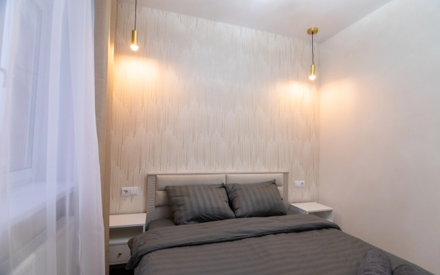 Апартаменты с новым ремонтом в новострое