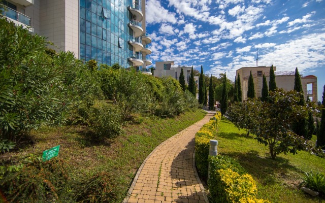 Апартаменты 3-х комнатные в Королевском парке