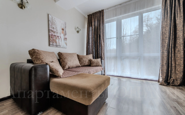 Oplot - Klassicheskie s balkonom i vannoj 5 Apartments