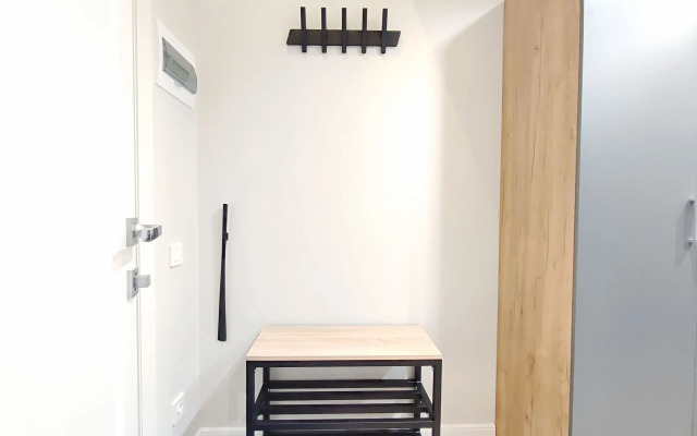 Studiya Na Dvoikh Na Baumanskoy Flat