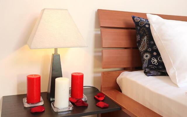 Lux Apart 2komn Apart-Hotel