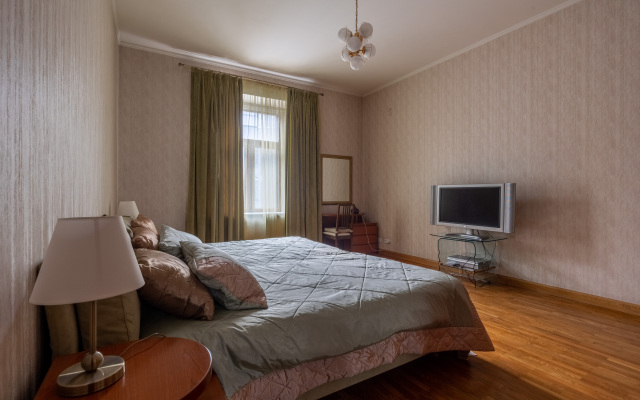 Mark Apart Petrogradsky Apartments
