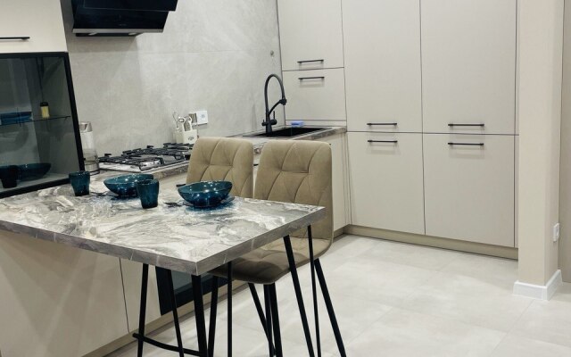 Odnokomnatnaya 44 M² 7/8 Etazh  Flat