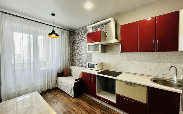 Michurinskaya 110 Flat
