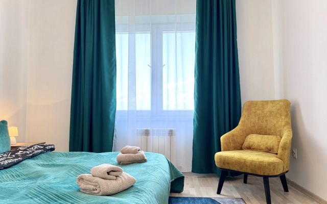 Na Ulitse Kashtanovaya Alleya 169 Flat