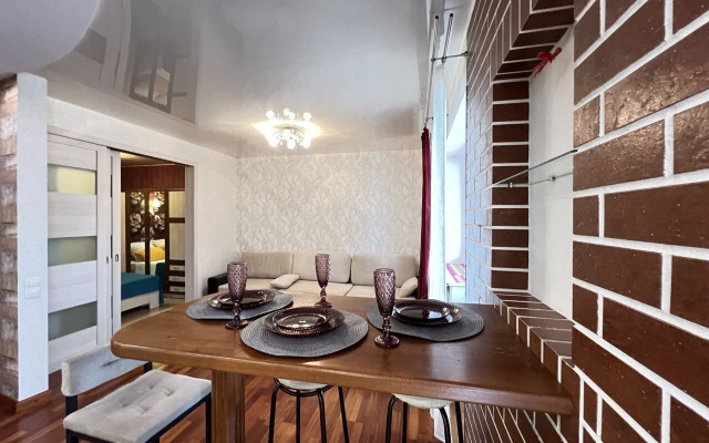 Квартира на Улице 60-летия Октября 15