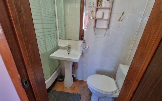U Bashni Guest House