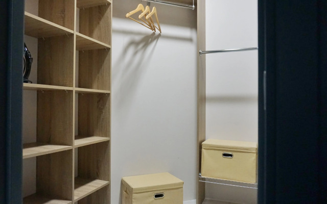 Prostornaya Treshka Flat