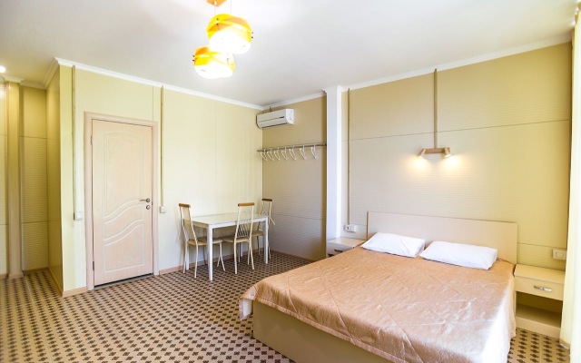 Gostevoy Dom Makarena Guest House