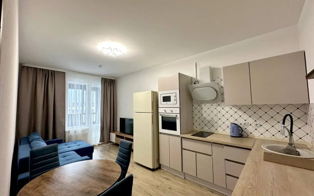 Yevrodvushka U Metro Lesnaya Apartments
