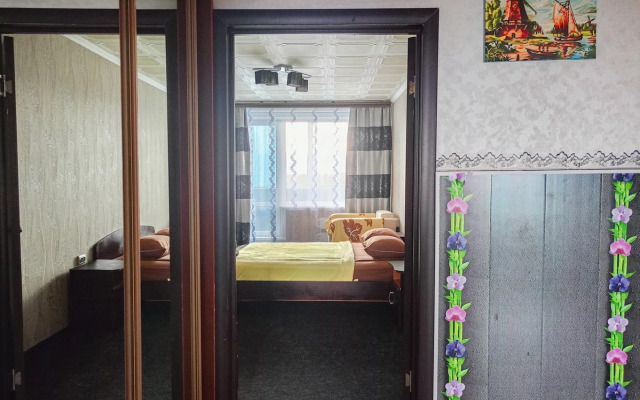 Жилое помещение Трехкомнатные апартаменты Sweet Home