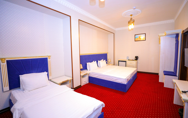 Hotel Dendi Plaza