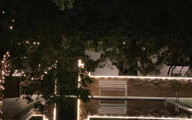 Arana Yala Hotel
