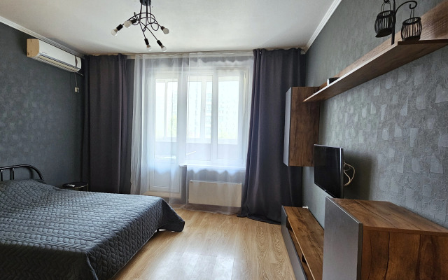 Studiya Na Leventsovke Flat