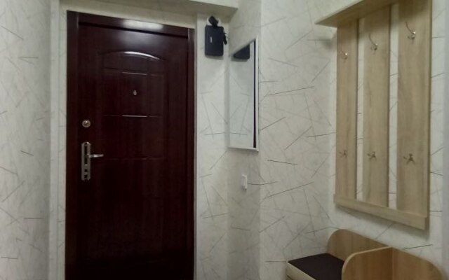 Vita u metro ulitsa 1905 goda Apartments