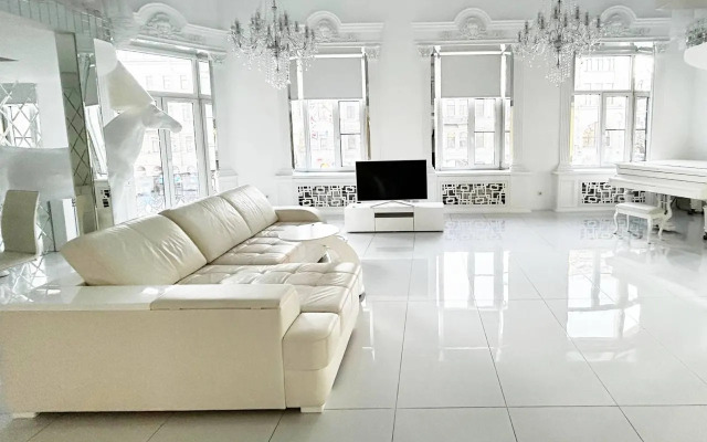 Апартаменты Двухъярусные Белоснежные на Невском 96