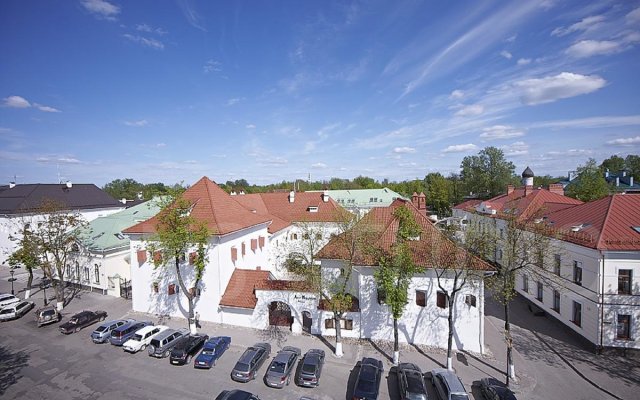 Dvor Podznoyeva Hotel Main Building