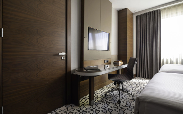 Royal Stay Palace Hotel