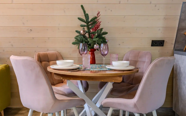 Частный дом Увеличенный А-фрейм Сад с баней и чаном