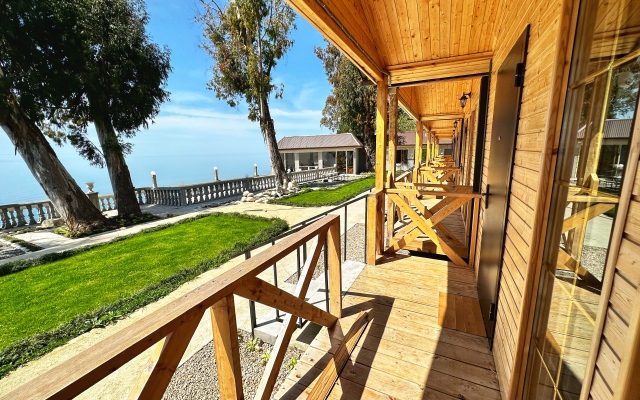 Naberezhnaya Viktoriya Recreation Camp