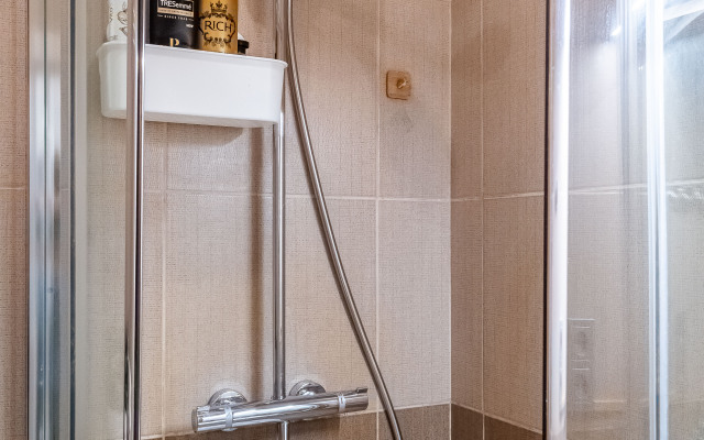 SutkiLive u m.Ekektrosila Apartments