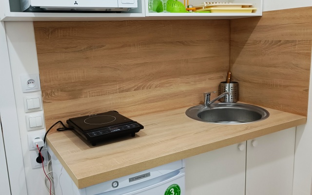 10 U Stantsii Mtsd 4 Zheleznodorozhnaya Flat