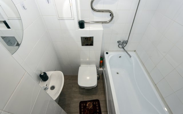 Kvartira Na 4-Zheleznodorozhnoy Flat