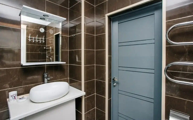 Dom u ozera s baney Private house